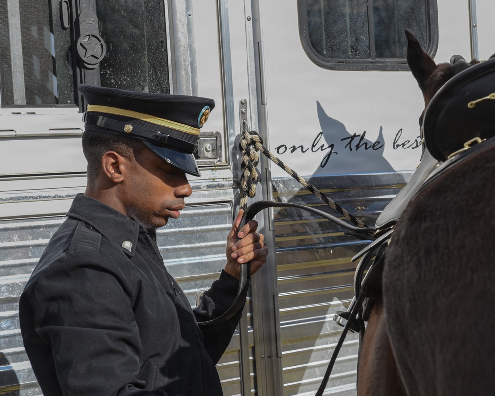 Caisson Christmas Parade in Middleburg