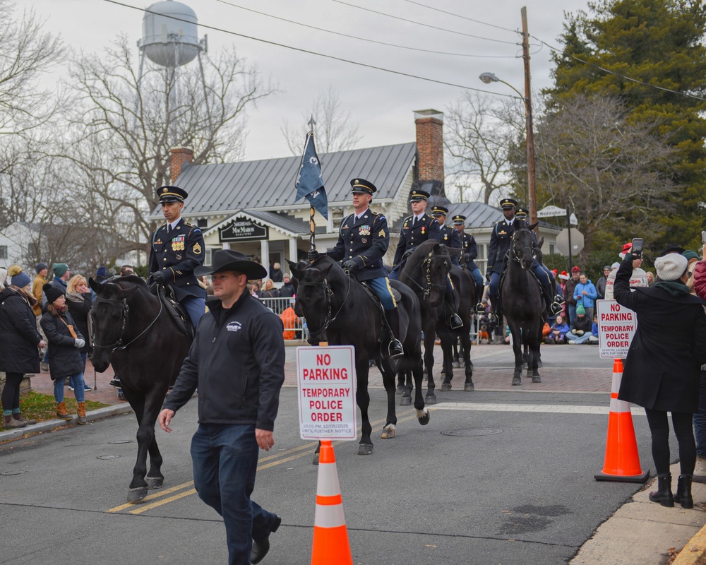 Caisson Christmas Parade in Middleburg