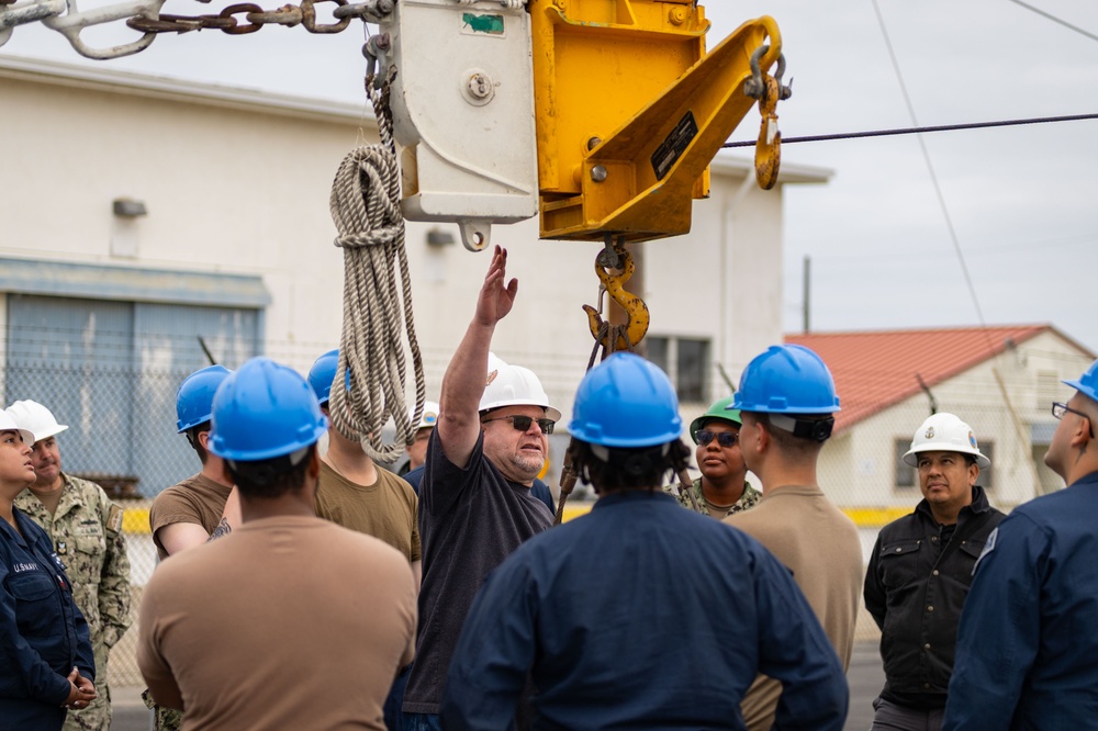 Naval Surface Warfare Center, Port Hueneme Division Delivers Combat System Support, Cargo Training for USS John Paul Jones (DDG 53)