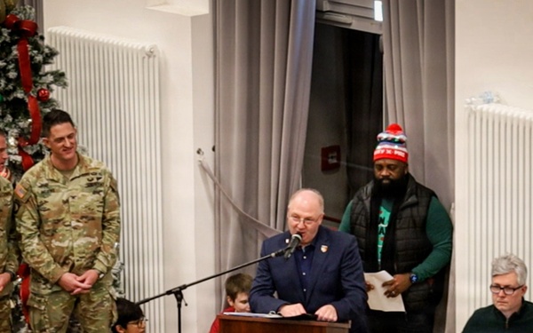 Baumholder Holiday Ceremony Shines with Strength of Partnership