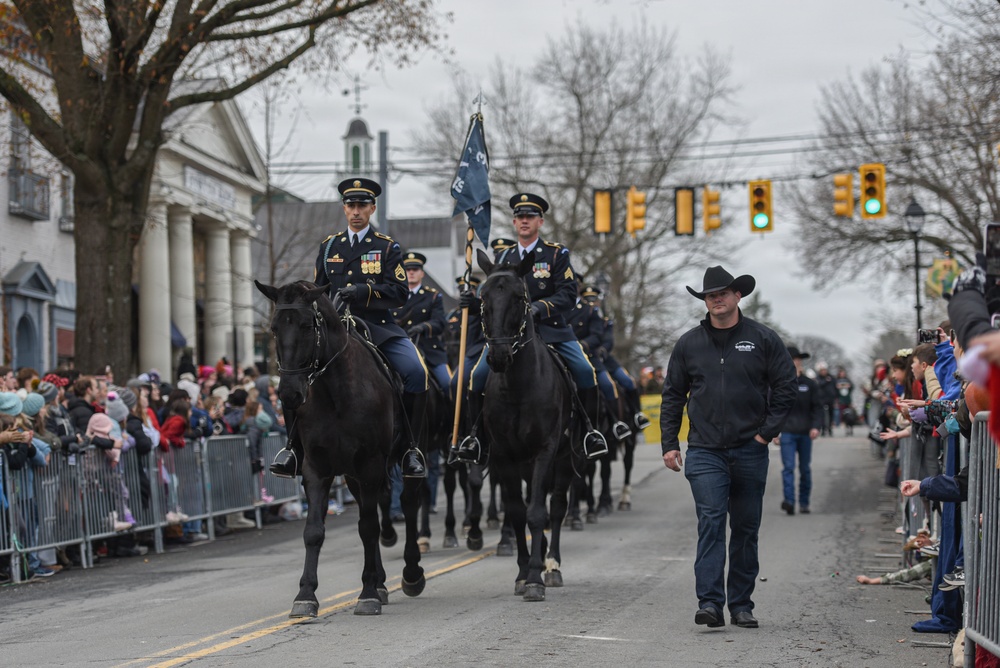 Caisson Christmas Parade in Middleburg