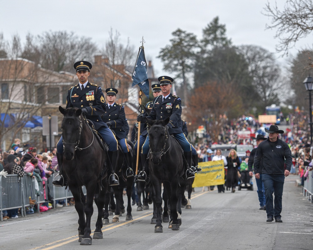 Caisson Christmas Parade in Middleburg