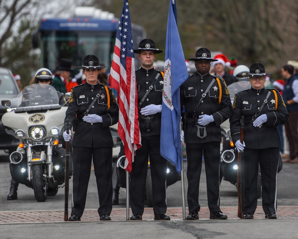 Caisson Christmas Parade in Middleburg