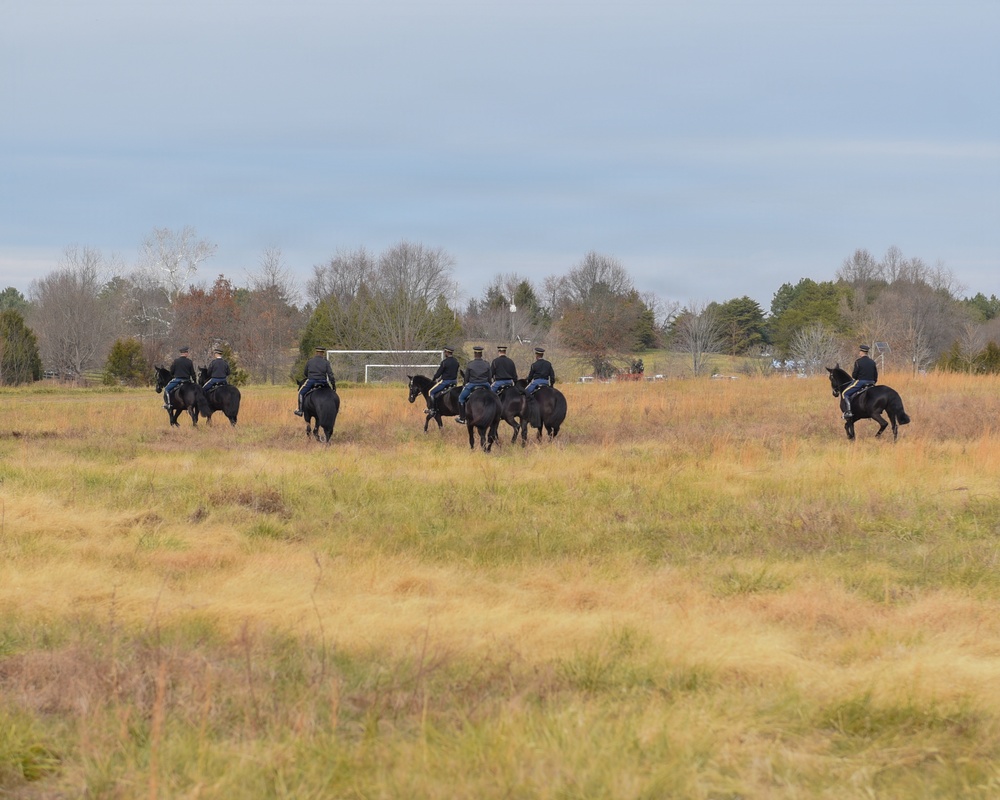 Caisson Christmas Parade in Middleburg