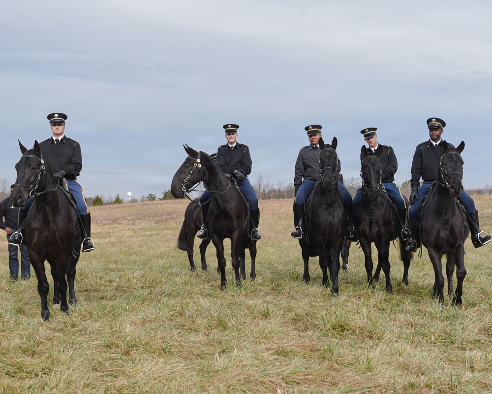 Caisson Christmas Parade in Middleburg