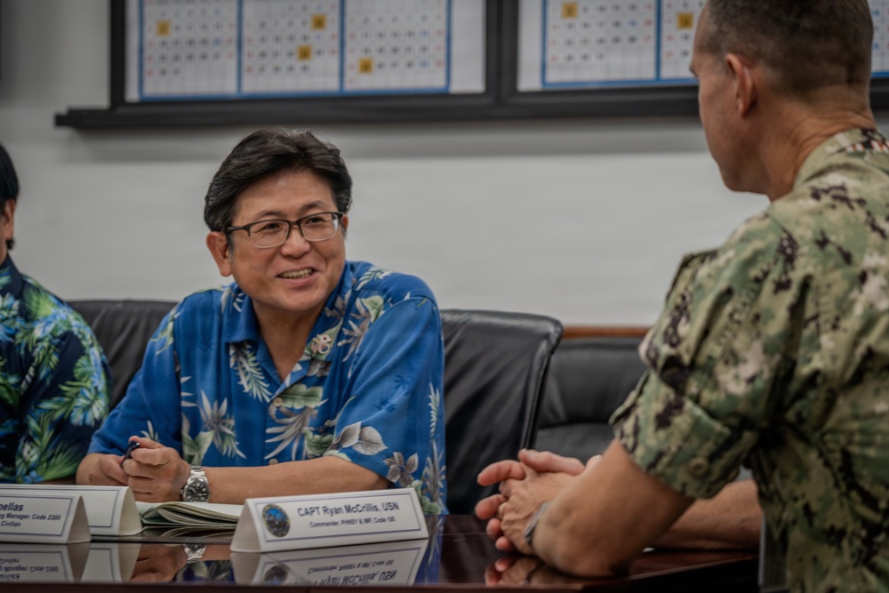 Sasebo Mayor Strengthens Ties with Pearl Harbor Naval Shipyard