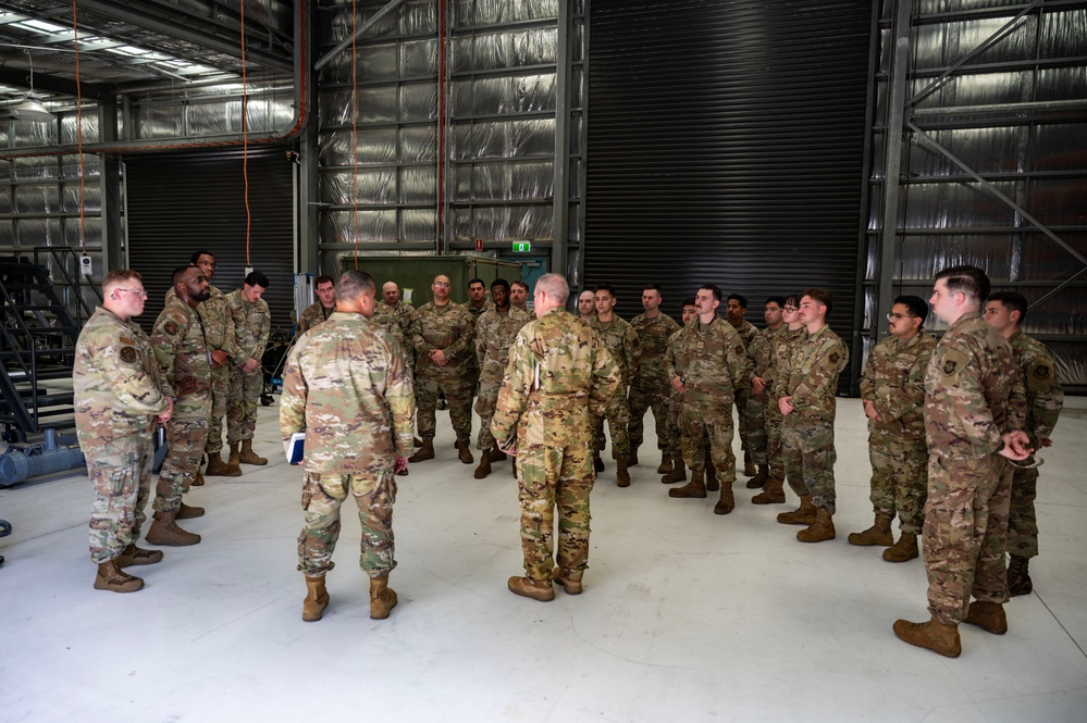 Eighteenth Air Force commander visits RAAF Base Amberley during Operation KENNEY STRIKES BACK
