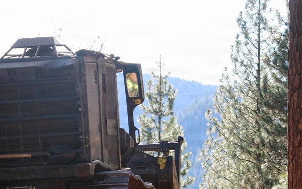 Tethered Mastication