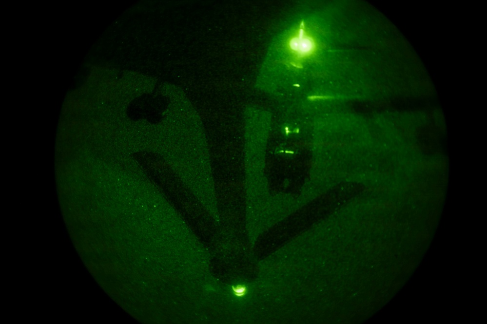 Alaskan Command integrates with USCG Kimball and B-52’s in the Gulf of Alaska