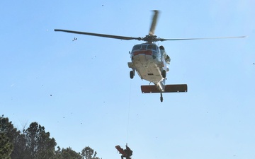 NAS Pax River SAR Dogs, Navy Corpsman Complete Rigorous Qualification Flight, Enhancing Combat Readiness