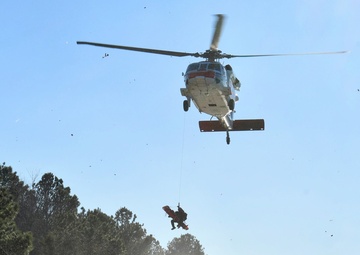 NAS Pax River SAR Dogs, Navy Corpsman Complete Rigorous Qualification Flight, Enhancing Combat Readiness