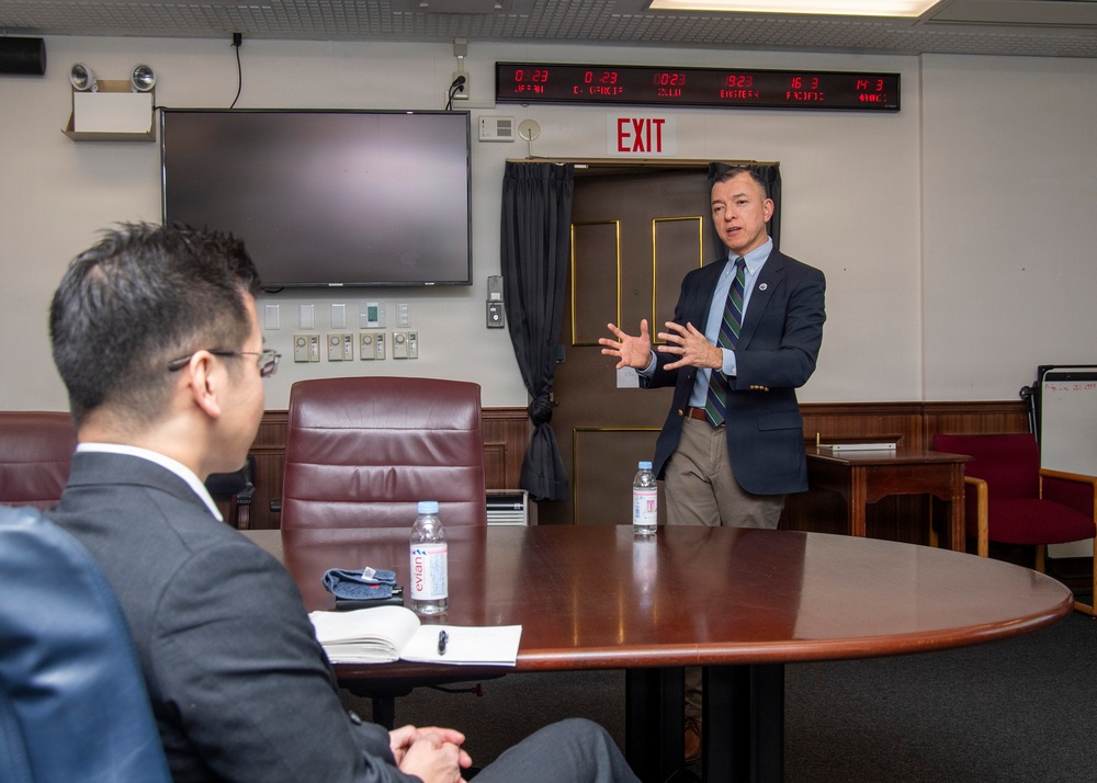 CFAS Meets with SOFA Director