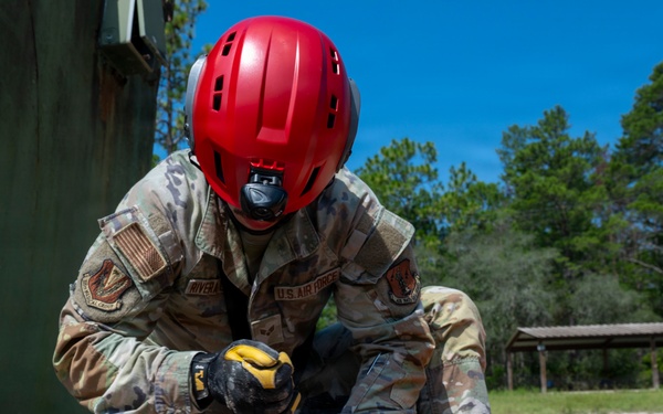 Florida Guard's 44th CERFP enhances readiness through collaborative training exercise