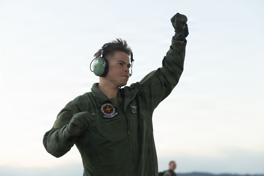 Typhoon Crossbow 26.1 | 3/12 executes HIRAIN on Iwakuni