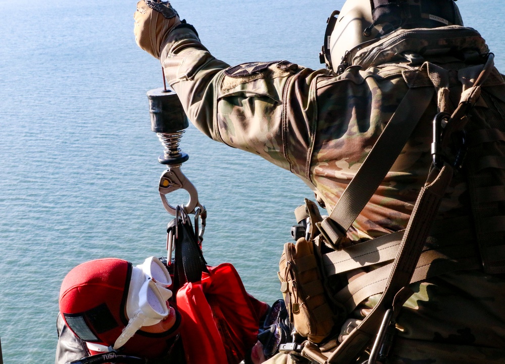 3-2 GSAB Joint Water-Evacuation Training