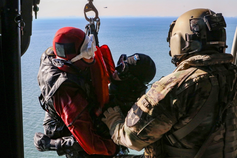 3-2 GSAB Joint Water-Evacuation Training
