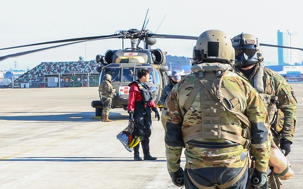 3-2 GSAB Joint Water-Evacuation Training