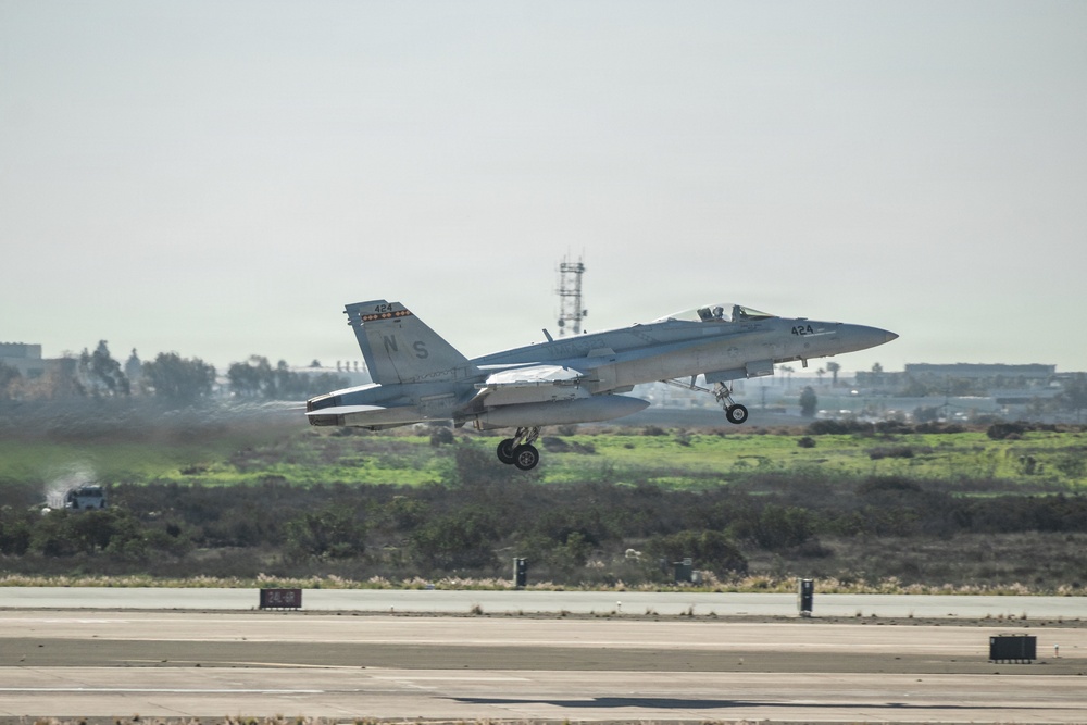 Steel Knight 25: Death Rattlers depart Miramar for defensive counterair mission