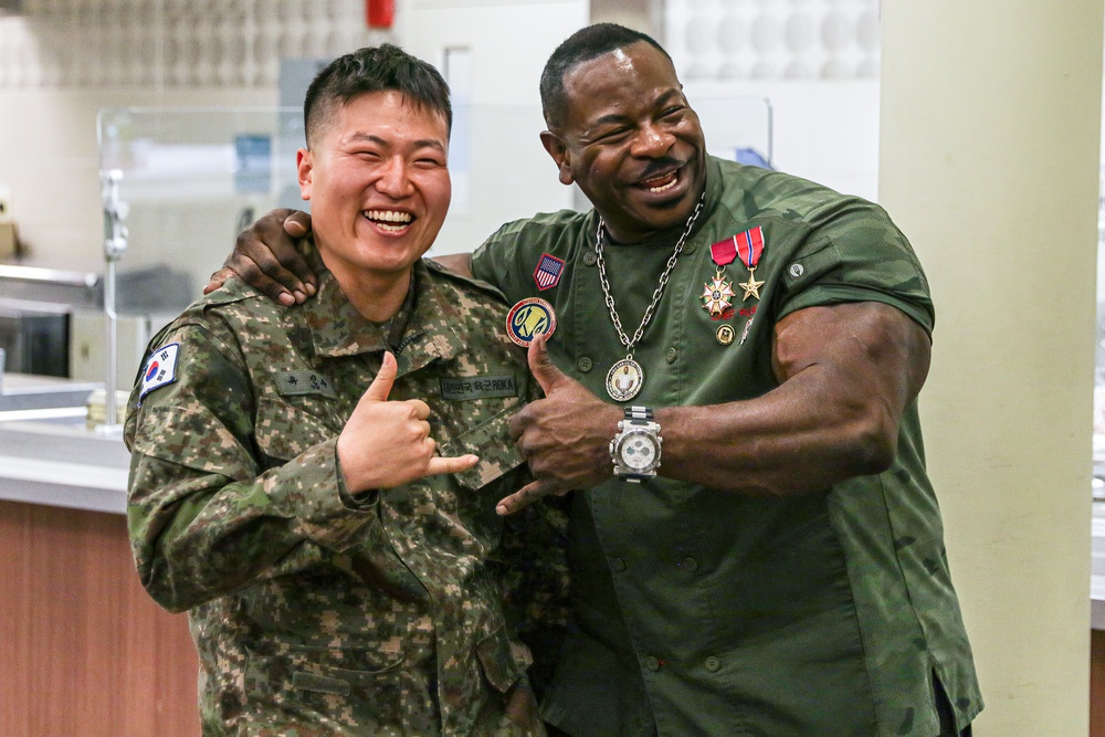 Chef Andre Rush Visits Camp Humphreys DFACs