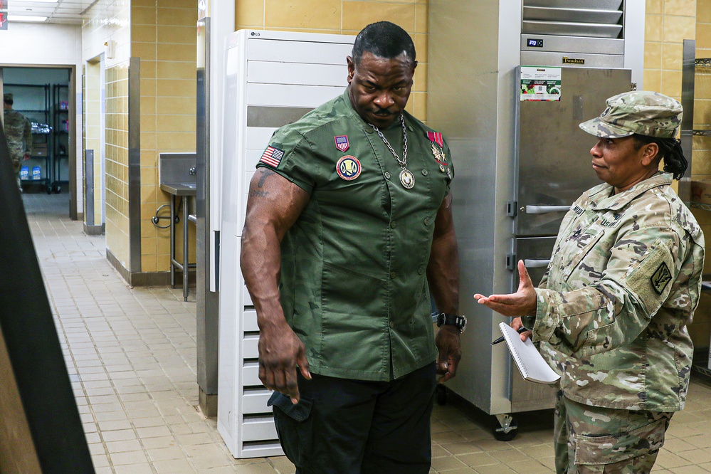Chef Andre Rush Visits Camp Humphreys DFACs