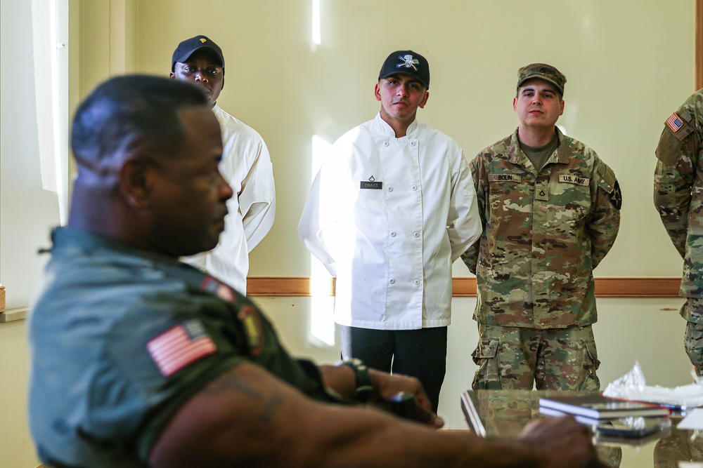 Chef Andre Rush Visits Camp Humphreys DFACs