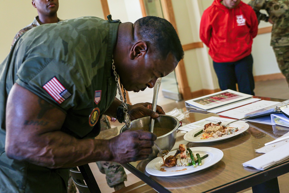 Chef Andre Rush Visits Camp Humphreys DFACs