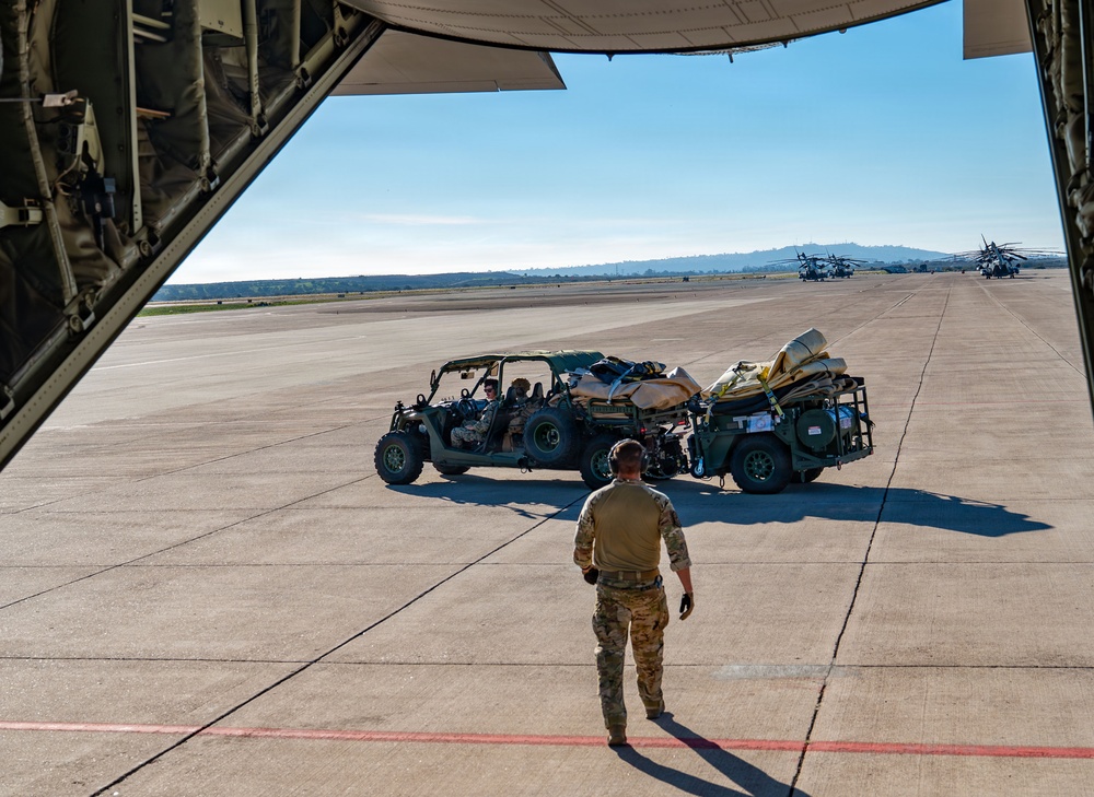 Steel Knight 25: Transport exercise