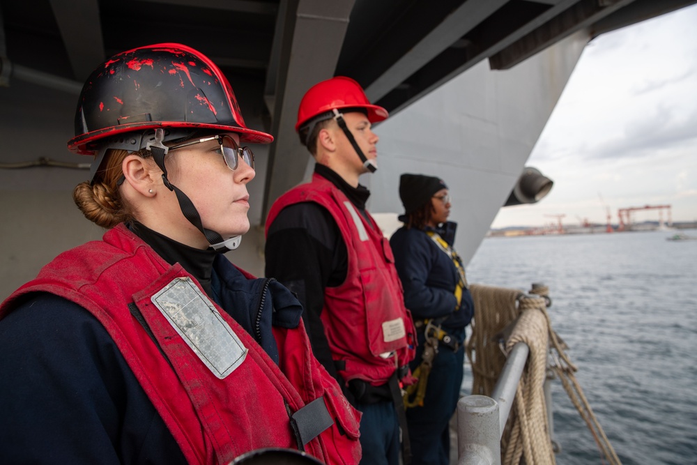 George Washington returns to Commander, Fleet Activities Yokosuka