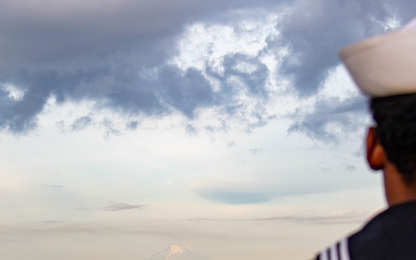 George Washington returns to Commander, Fleet Activities Yokosuka