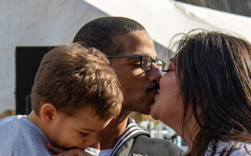 George Washington returns to Commander, Fleet Activities Yokosuka