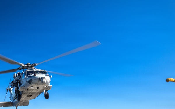 11th MEU Sailors Conduct Deck Landing Qualifications