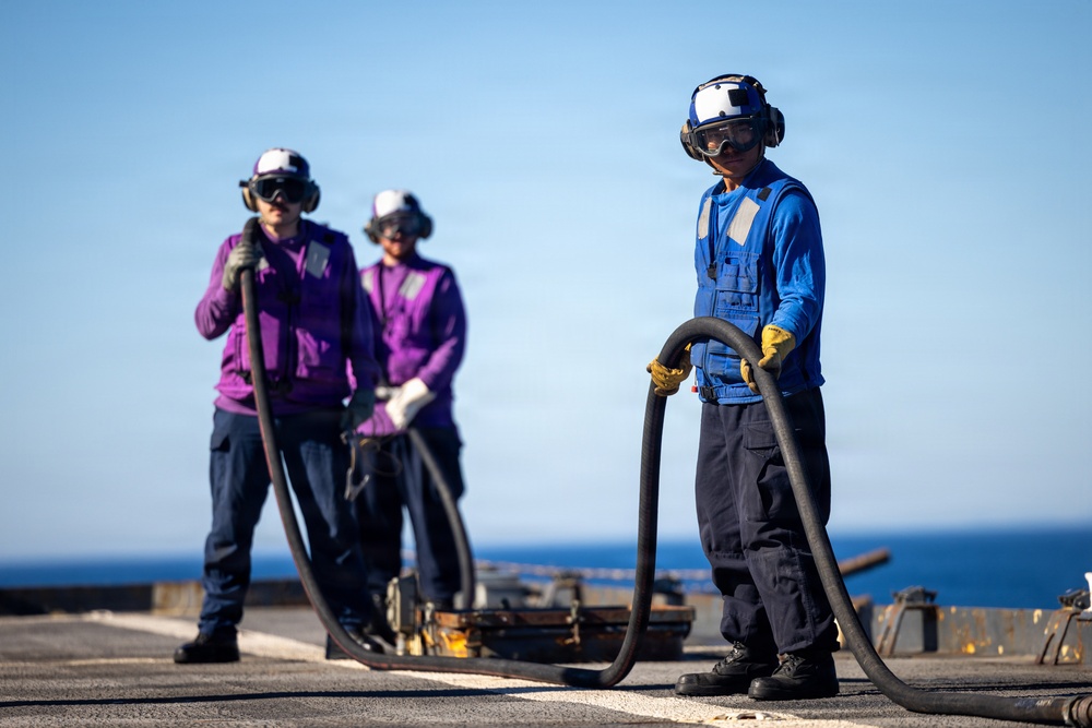 11th MEU Sailors Conduct Deck Landing Qualifications