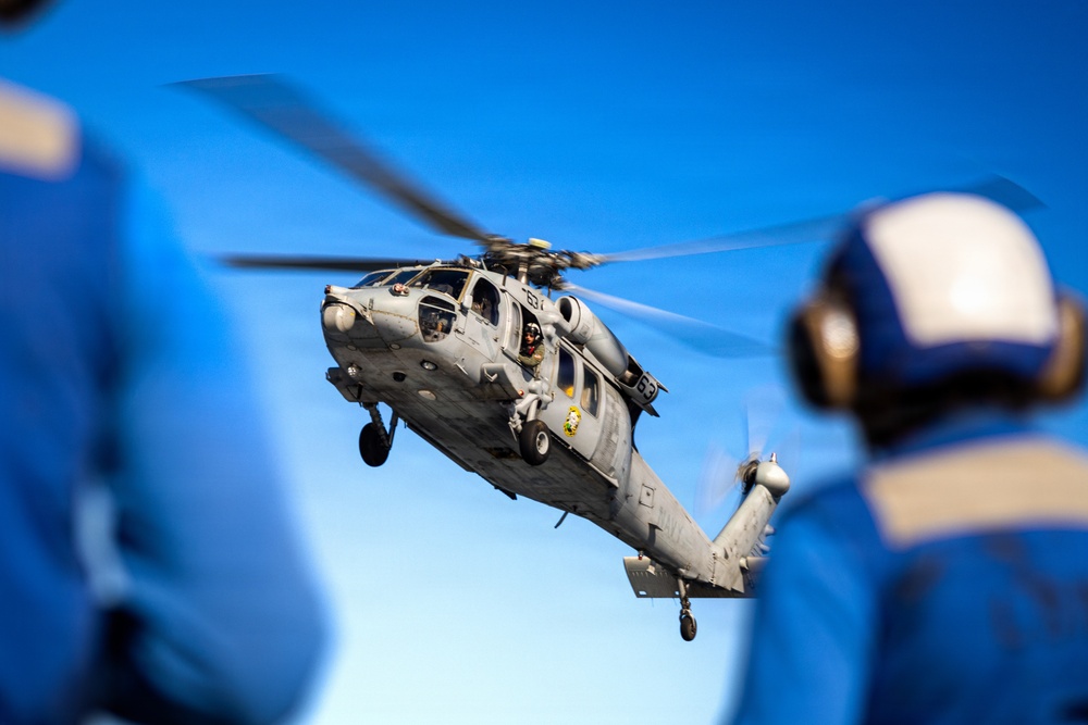 11th MEU Sailors Conduct Deck Landing Qualifications