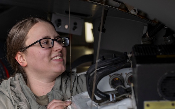 35th MXG Airmen keep the mission moving