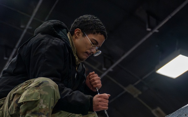 35th MXG Airmen keep the mission moving