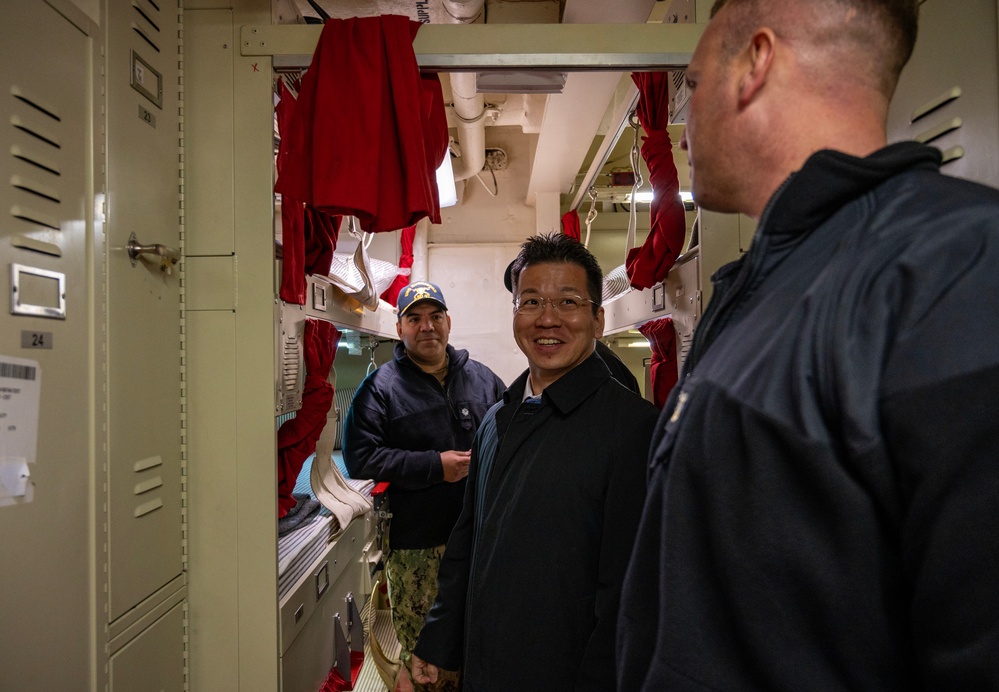 Japan Ministry of Foreign Affairs, North American Affairs Bureau, Status of Forces Agreement (SOFA) Division Director Sunao Takao Visits CFAS