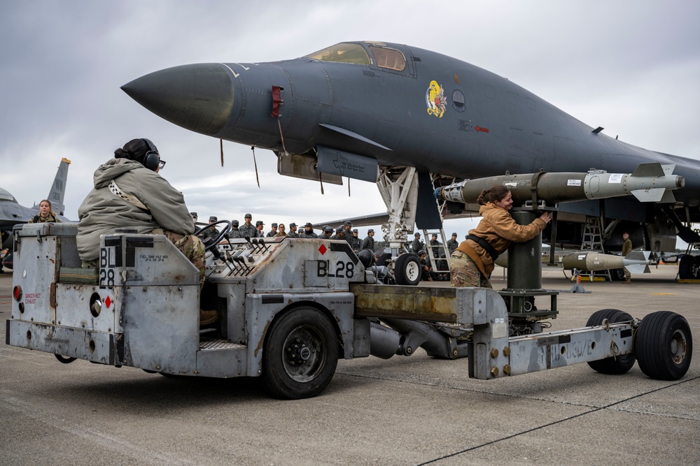 35th FW hosts B-1B Lancer and F-16 Fighting Falcon load demonstration