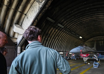 U.S. Consul General visits Spangdahlem Air Base