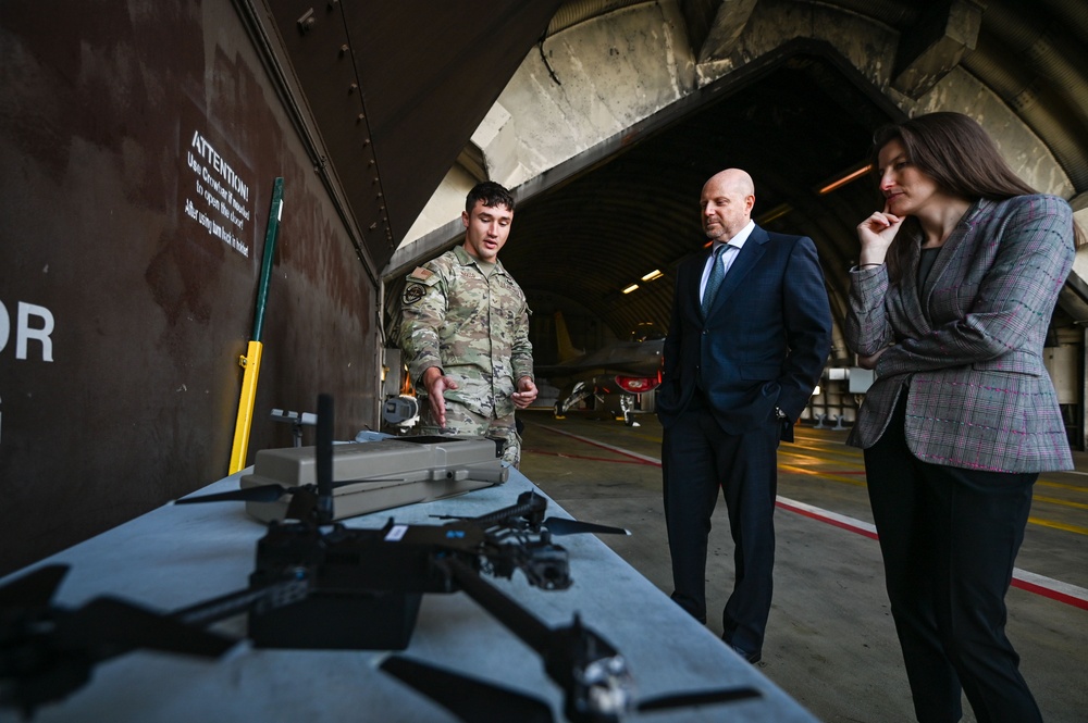 U.S. Consul General visits Spangdahlem Air Base