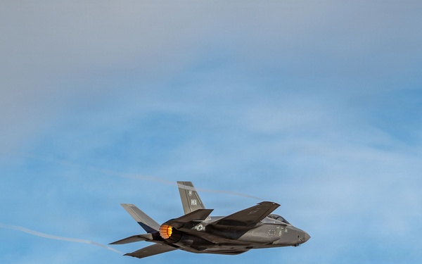 WSINT 25-B take offs