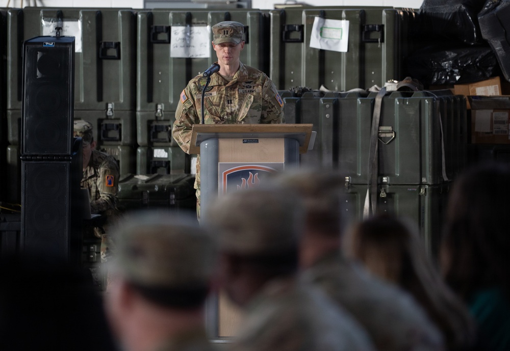 Bravo Company 1-214th General Support Aviation Battalion conducts change of command