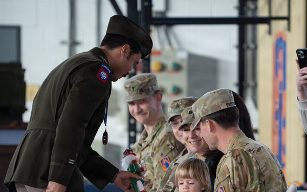 Bravo Company 1-214th General Support Aviation Battalion conducts change of command