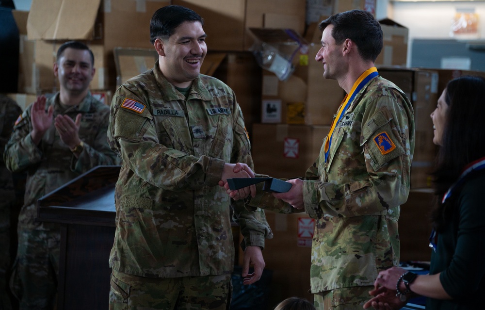 Bravo Company 1-214th General Support Aviation Battalion conducts change of command