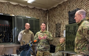 21st AF, USAFEC command team receives 436th AW immersion