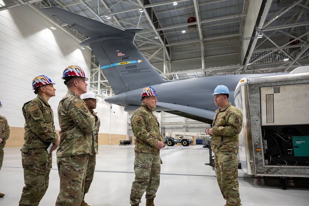21st AF, USAFEC command team receives 436th AW immersion