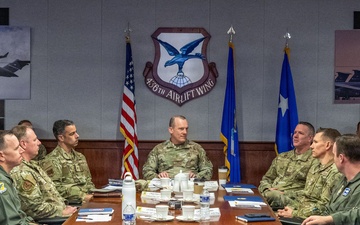 21st AF, USAFEC command team receives 436th AW immersion