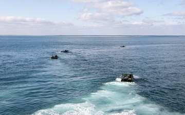 2nd Assault Amphibian Battalion Completes Final ACV Naval Integration Exercise