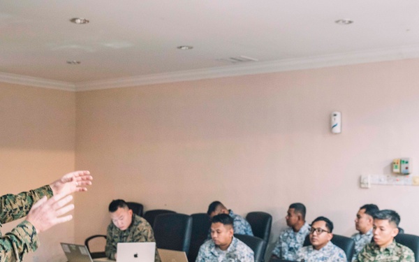 MRF-SEA Marines, Royal Malaysian Armed Forces conduct confirmation brief, finish STAFFEX during CARAT Malaysia 2025