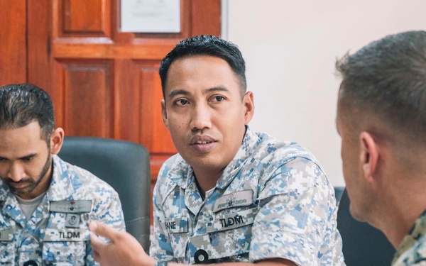 MRF-SEA Marines, Royal Malaysian Armed Forces conduct confirmation brief, finish STAFFEX during CARAT Malaysia 2025