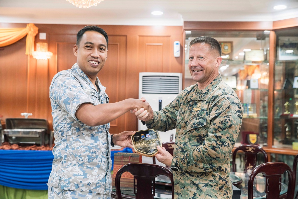 MRF-SEA Marines, Royal Malaysian Armed Forces conduct confirmation brief, finish STAFFEX during CARAT Malaysia 2025